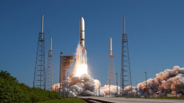 SpaceX'in rakibi Vulcan Rocket için geri sayım başladı!